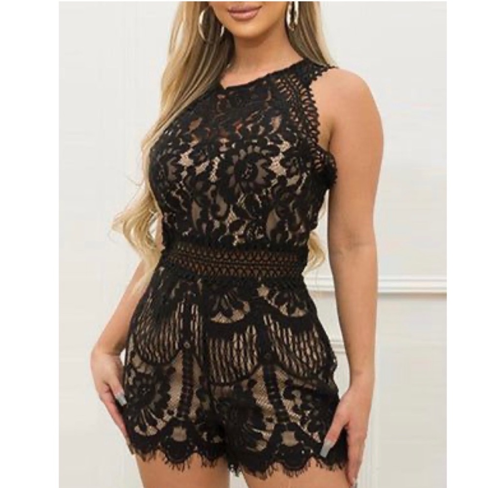 Black paneled lace bodycon romper